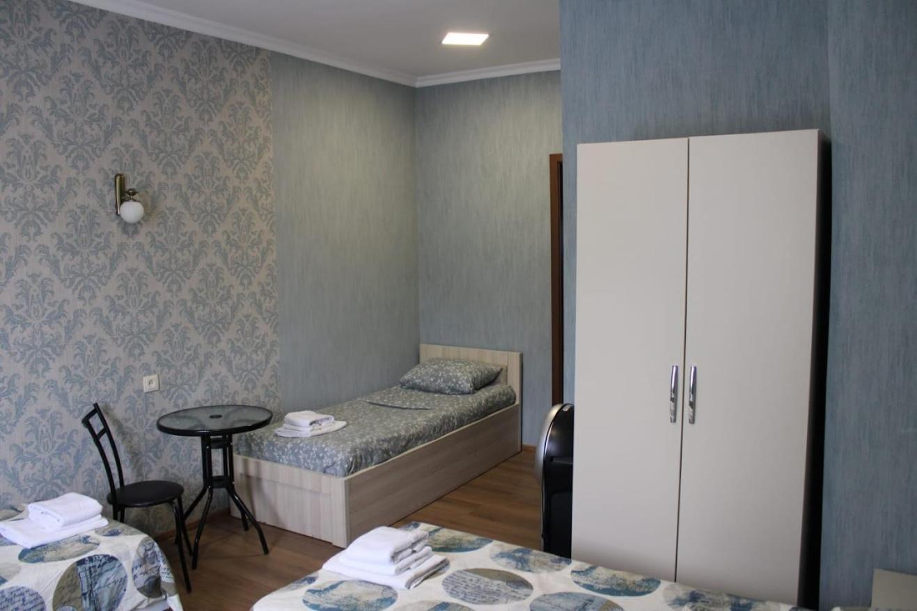 Guesthouse Evergreen Oni Екстериор снимка