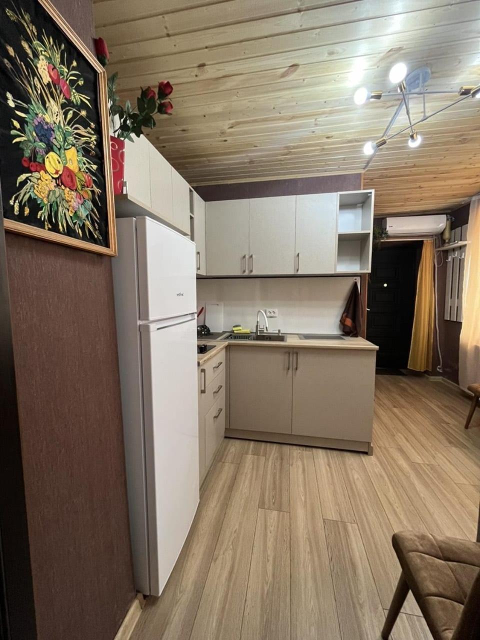 Guesthouse Evergreen Oni Екстериор снимка